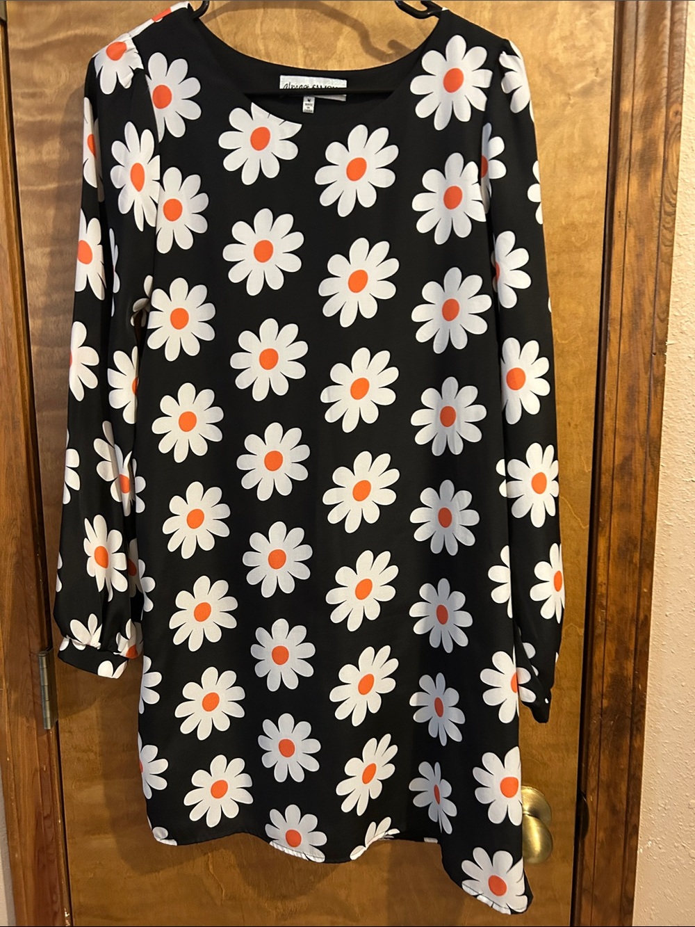 Black Daisy Print Long Sleeve Dress - Excellent Condition